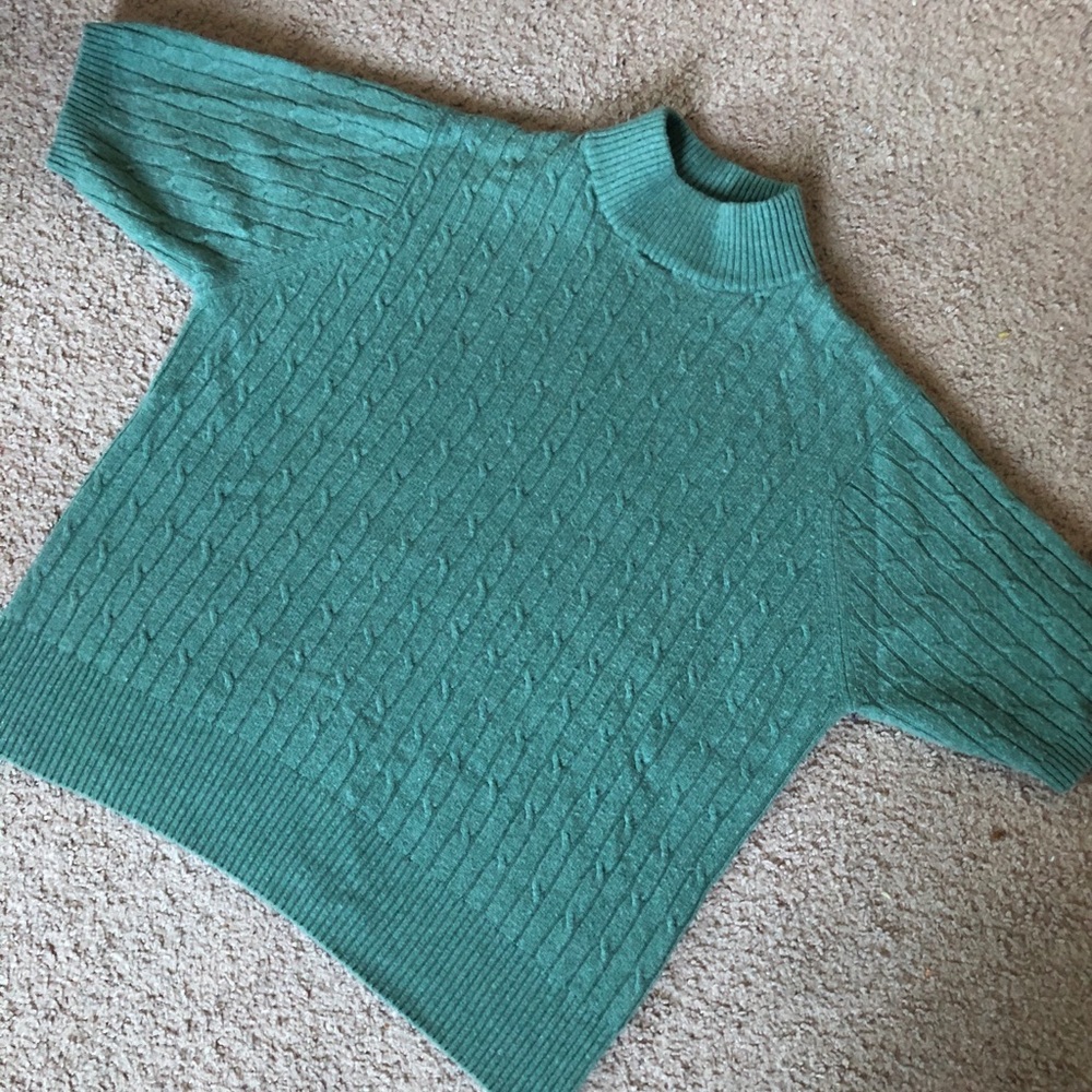 Green High Neck Shirt Sleeve Sweater